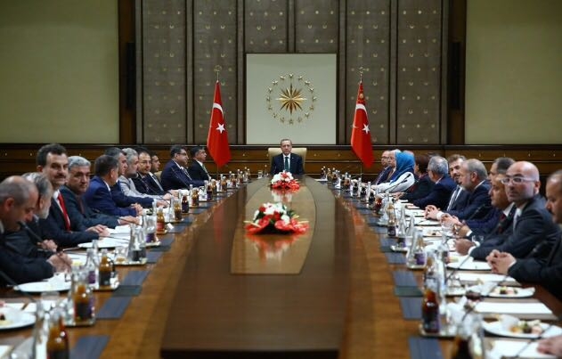 "FETÖ'NÜN "TÜRK" İSMİNİ KULLANMASINA İZİN VERMEYİN"