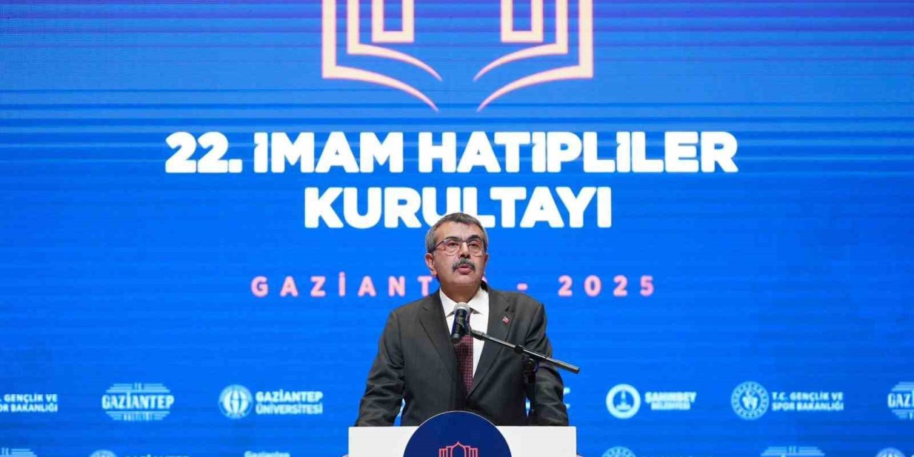 Bakan Tekin’den Eğitim Çalışmalarına ve İmam Hatip’lere Yönelik Eleştirilere Sert Tepki - Görsel